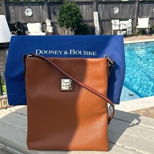 DOONEY & BOURKE Crossbody